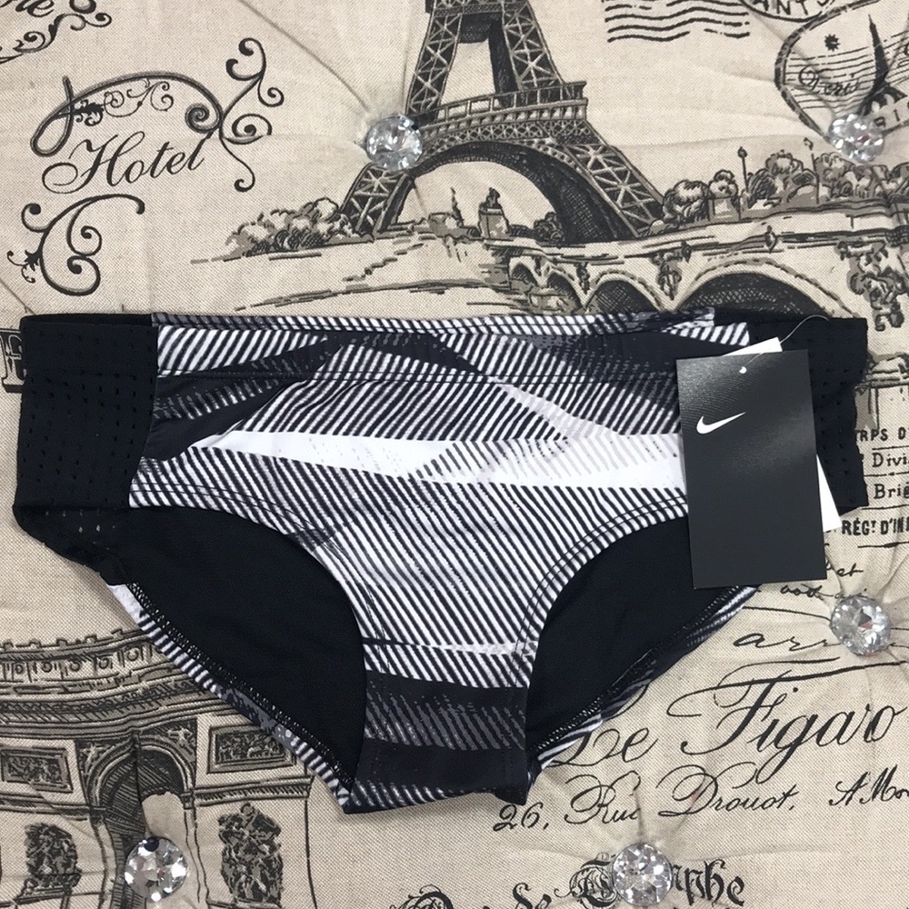 Nike Line Up Printed Hipster Bikini Bottoms - Picture 3 of 8